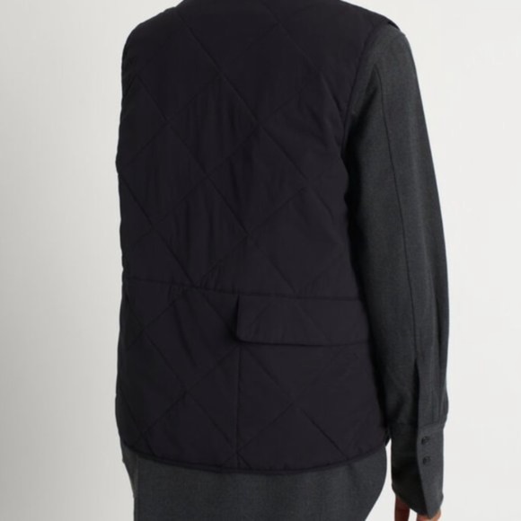 Kit and Ace Quilted Vest Sz M - Picture 6 of 7